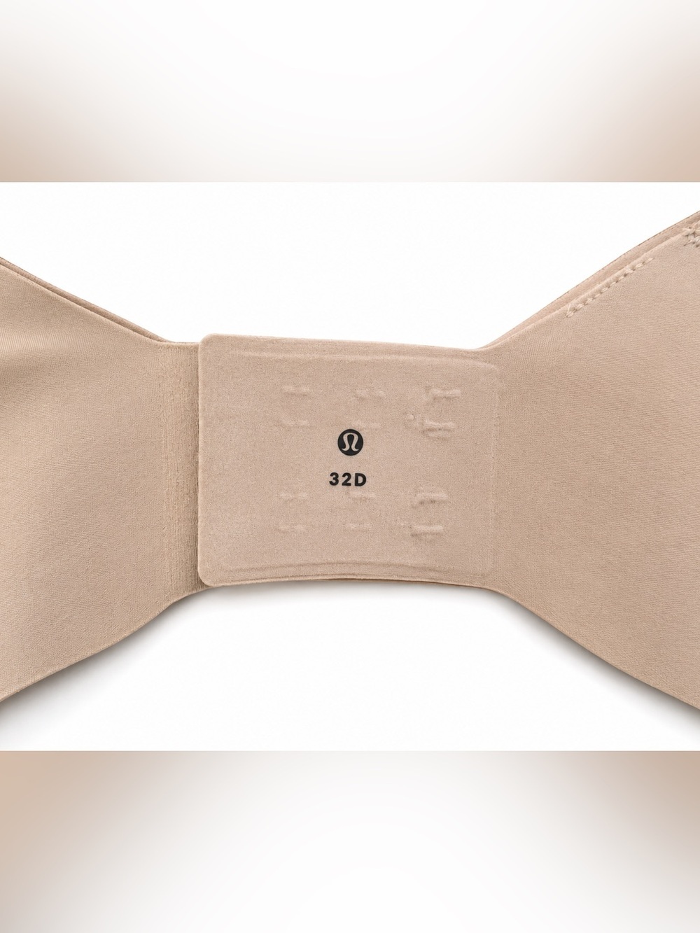 Lululemon 32D Nude Beige Seamless Sports Bra Adjustable Hook Back Light Support - Picture 3 of 3
